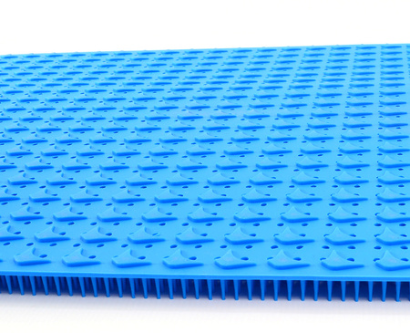 Mata silikonowa typu jeżyk do sterylizacji narzędzi, autoklawowalna, 76x48 cm, MEDBIT.PL, M-SIL-4876